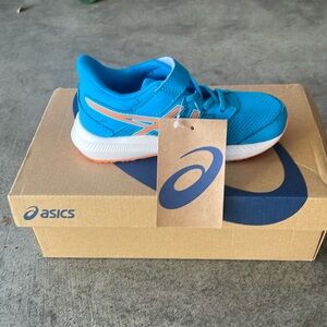 Toddler Shoes ASICS size K10